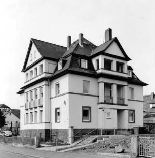 Wohnhaus (Wohnhaus); Alsfeld, Schwabenröder Straße 14