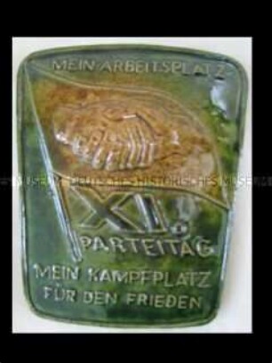 Plakette zum 11. Parteitag der SED