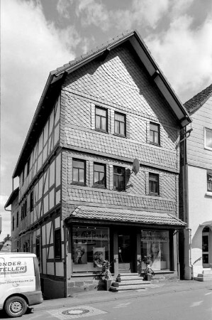Wohn- und Geschäftshaus (Wohn- und Geschäftshaus, Fachwerk); Gemünden, Steinweg 15