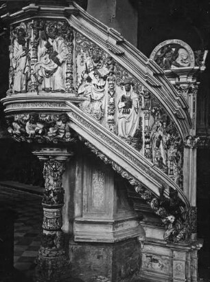 Halle (Saale), Dom, urspr. Dominikaner-Klosterkirche St. Pauli, Inneres, am nördl. 4. Pfeiler von Westen, Sandsteinkanzel; Ulrich Creutz