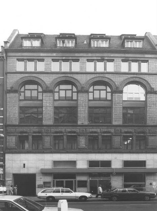 Geschäftshaus; Frankfurt, Taunusstraße 19