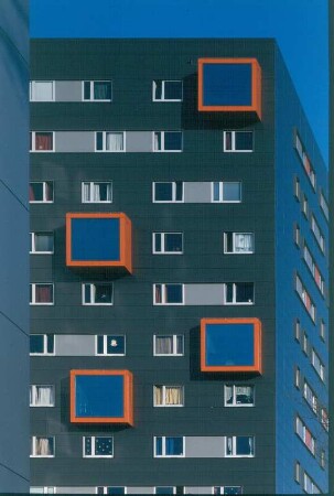 Dresden-Südvorstadt, Hochschulstraße 46. Studentenwohnheim (um 1980) . Ansicht von der Hochschulstraße