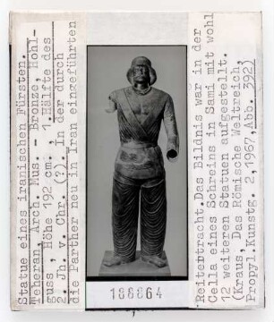 Statue eines iranischen Fürsten, Teheran, Arch. Mus.