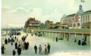 Deich und Casino im französischen Badeorte Malo-les Bains