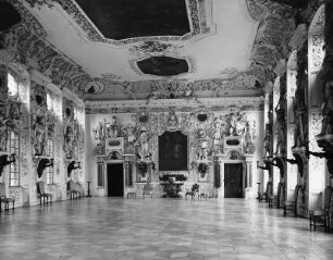 Salem. Ehemalige Zisterzienserabtei, Konventsgebäude, Ostflügel. Kaisersaal (1708; J. Pellandt, F. J. Feuchtmayer)