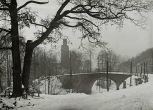 Harteinstein, Brücke : Hartenstein. Schloß Stein und Straßenbrücke über die Zwickauer Mulde. Winteraufnahme