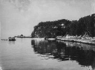 Lake Kivu : Blick vom Ufer des Lake Kivu auf den See