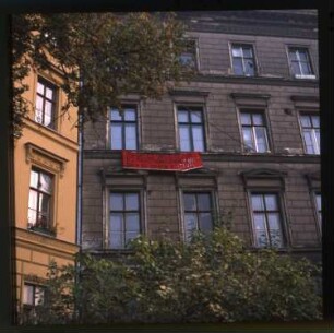 Diapositive: Leuschnerdamm 9, 1982
