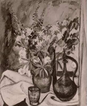 Blumen mit syrischer Kanne