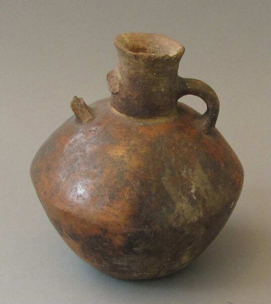 Clay vessel