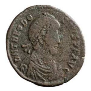Münze, Aes 2, 25. August 383 - 28. August 388 n. Chr.