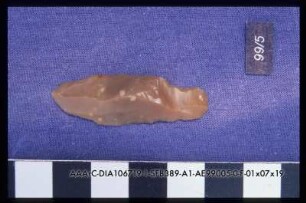99/5, gekerbte Klinge