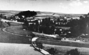 Triebischtal-Semmelsberg. Preiskermühle mit Kleinbahn, Ansichtskarte, um 1916, Repro