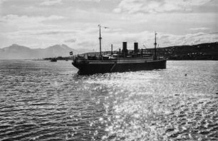 Monte Cervantes vor Tromsø (HSDG-Spitzbergenfahrt der Monte Cervantes Leonhardt 1928)