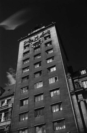 Infrarotaufnahme des Krochhochhauses in Leipzig
