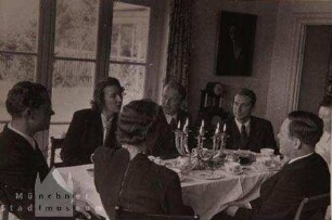 Morgenkaffee am Hochzeitstag (anlässlich der Hochzeit von Ulrike Schreiber mit Hans Eberhard Friedrich)