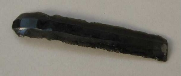 Obsidian knife