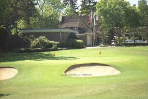 Golfclub Hamburg-Walddörfer e.V.: Golfplatz mit Clubhaus