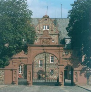 Friedberg. Eingang zur Friedberger Burg