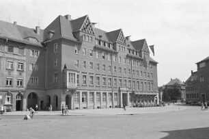 Haus der Sorben am Postplatz in Bautzen : Serbski dom na Póštowym naměsće w Budyšinje : Bautzen / Budyšin