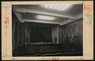 Stadttheater, Konstanz: Ansicht Bühne und Zuschauerraum