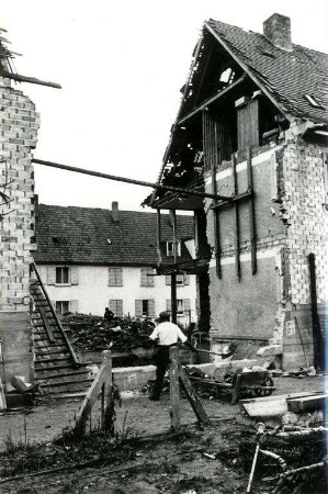 Zerstörungen Zweiter Weltkrieg. Unbekanntes Gebäude