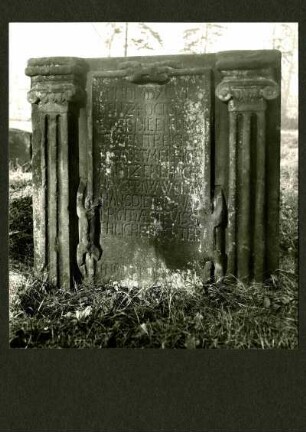 alter Friedhof, Grabstein der Elis. Mantz, 1596