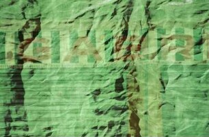 Spanien. Ibiza. Ibiza Stadt. Schrift hinter Baustelle