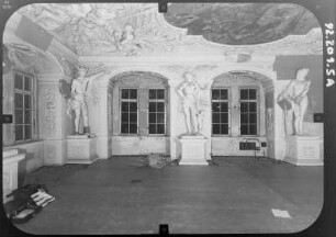 Sondershausen. Schloß (1534-um 1550, Umbau und Erweiterung ab 1680, Ausstattung um 1690/1700). Riesensaal im Südflügel