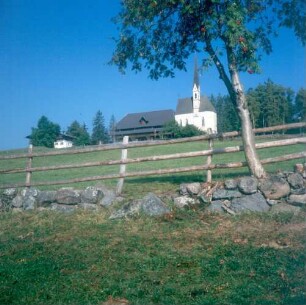 Kematen. Heilig-Kreuz-Kirchlein