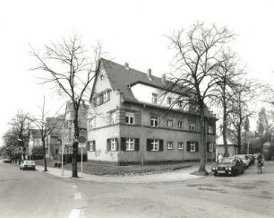 Wurzen, Eduard-Schulze-Straße 2 bis 6. Wohnhäuser einer Wohnsiedlung (um 1925)