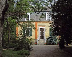 Walluf, Bahnhofstraße 18