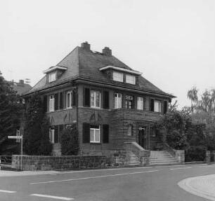 Elz, Freiherr-vom-Stein-Straße 1