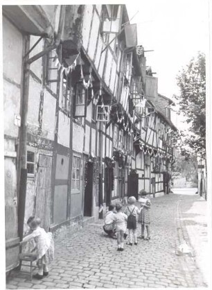 Adolfstraße. Detmold. Blickrichtung Süden. (anläßlich der 75-Jahr-Feier des Hermannsdenkmals)