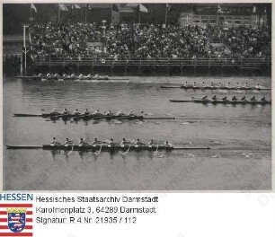 Berlin, 1936 / XI. Olympische Sommerspiele / Entscheidungslauf im Rennen der Achter / Sammelwerk 'Olympia 1936 - Band II' Nr. 14, Bild Nr. 113, Gruppe 58