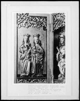 Retabel, Flügelaltar, Innenflügel, Detail: Heilige Odilia und Heilige Agnes