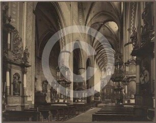 Langhaus der Vinzenzkirche Breslau nach O