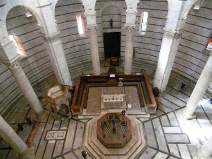 Pisa: Baptisterium