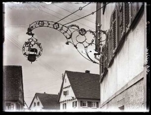 Wirtshausschild zum Rössle