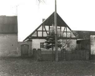 Gruhno, Hauptstraße 9. Gehöft, Wohnhaus (1848)