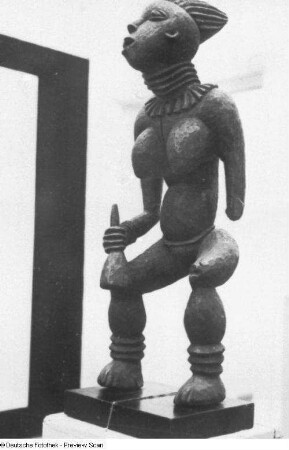Stehende, Bangwa, Grasland von Kamerun