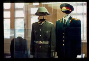 Armee-Museum 29.8.75.