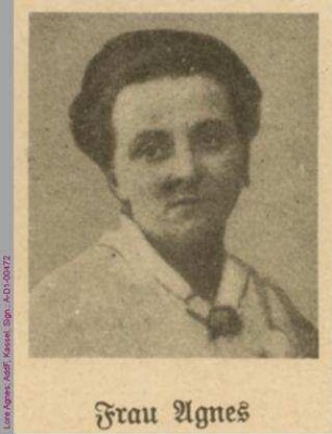 Porträt von Lore Agnes