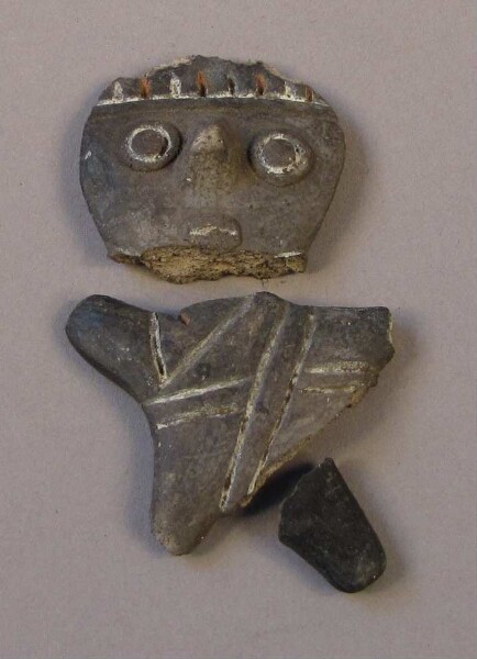 Clay figure (fragments)