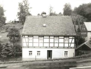 Steinbach. Wohnhaus Nr. 93, Hauptstraße 119. Straßenfront