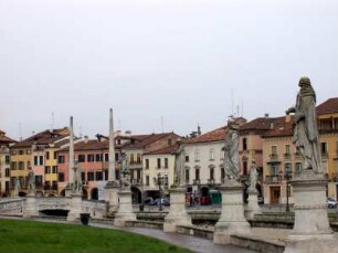 Padua: Prato della Valle