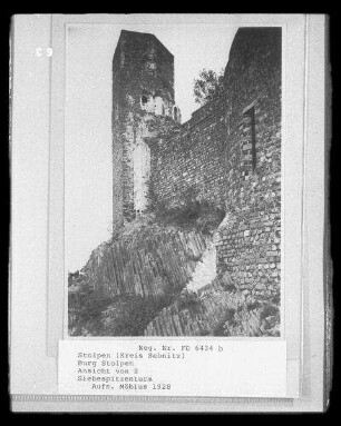 Stolpen, Burgruine : Stolpen. Burgruine. Teilansicht der Ruine von Süden
