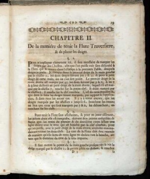 Chapitre II. De la maniére de tenir la Flute Traversiere, & de placer les doigts.