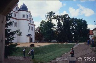 Königs Wusterhausen, Dokumentation zur Wiederherstellung, Nordseite des Schlossgrabens.