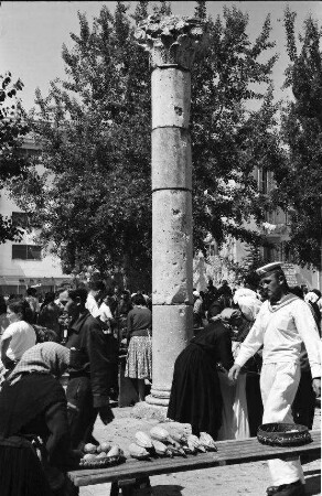 Zadar: Säule auf dem Marktplatz